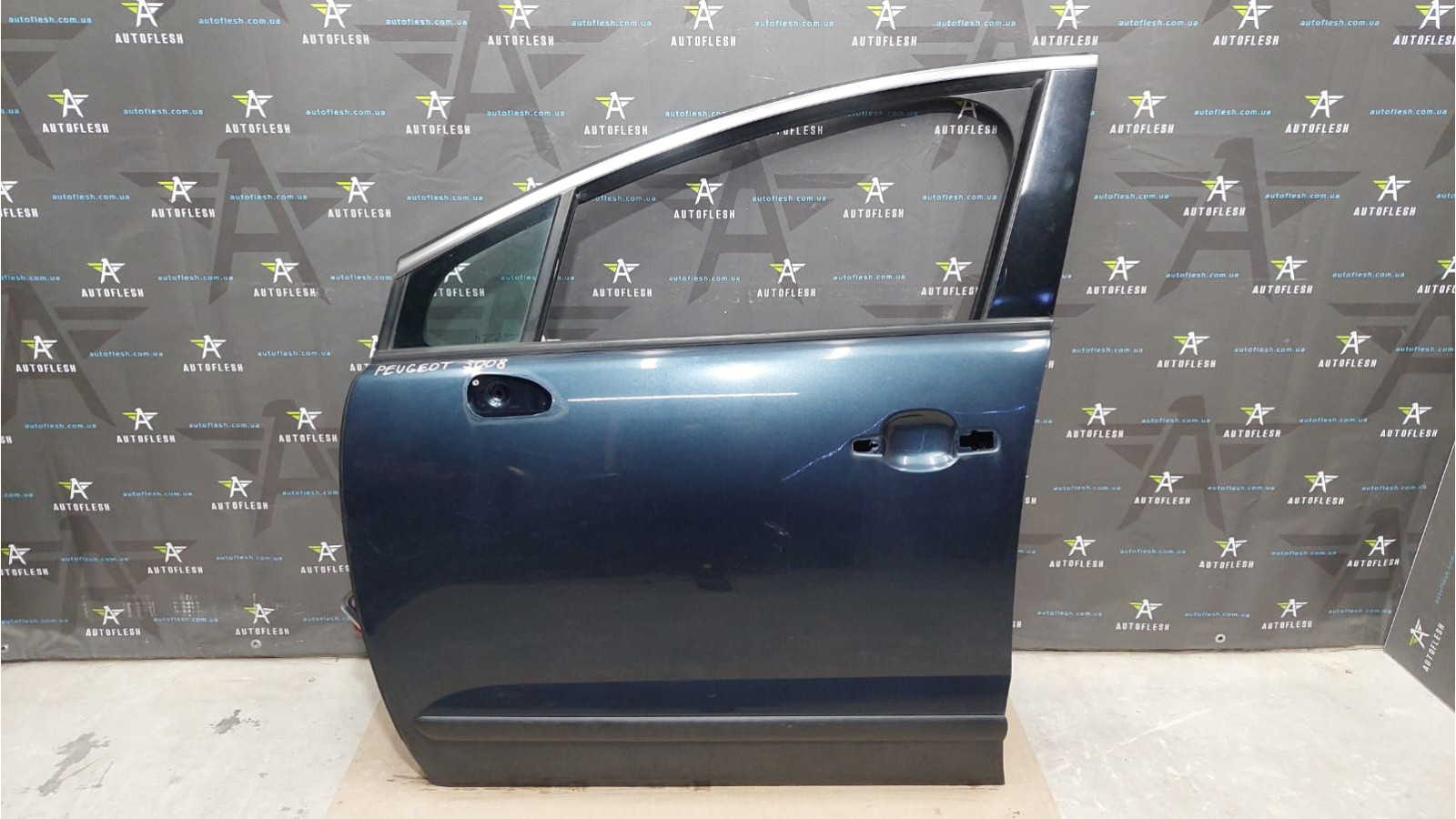 Дверь передняя левая, дверь водительская 9002AR, 9002CN Peugeot 3008 бу